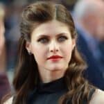 Alexandra Daddario - Famous Actor