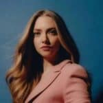 Amanda Seyfried - Famous Singer