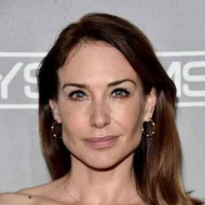 Claire Forlani - Famous Actor