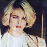 Erika Eleniak - Famous Actor