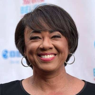 Janice Huff - Famous Tv Anchor