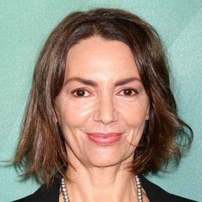 Joanne Whalley - Famous Actor
