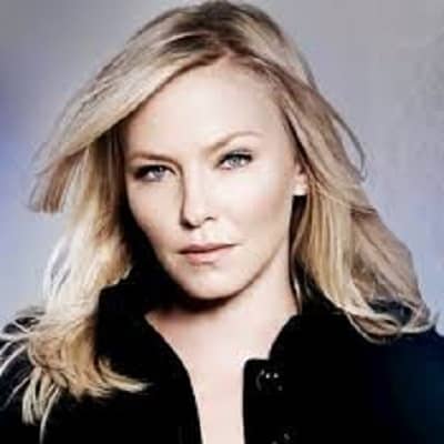 Kelli Giddish - Famous Actor