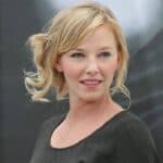 Kelli Giddish - Famous Actor