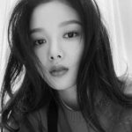 Kim Yoo-jung - Famous Celebrity