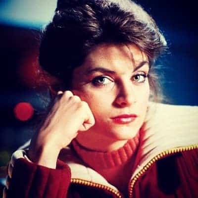Kirstie Alley - Famous Screenwriter
