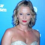 Samantha Mathis - Famous Actor