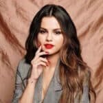 Selena Gomez - Famous Singer