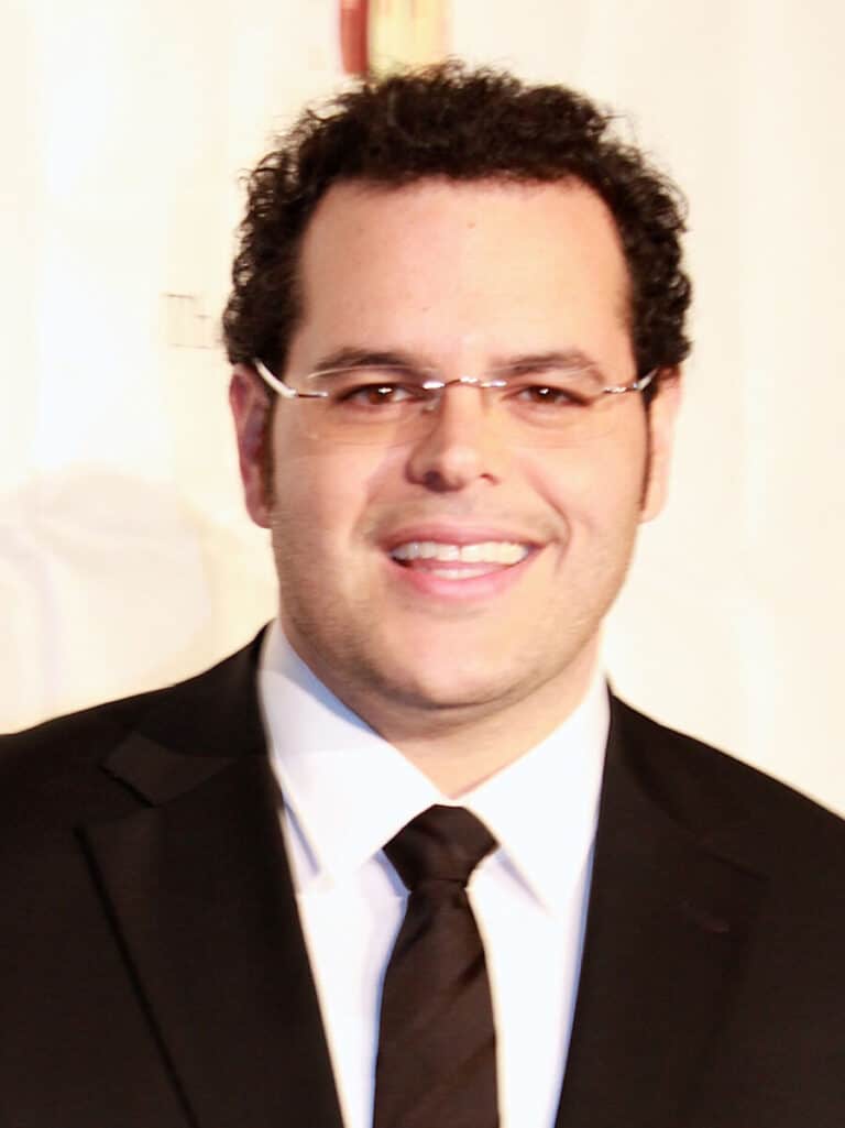 Josh Gad - Famous Screenwriter