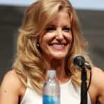 Anna Gunn - Famous Actor