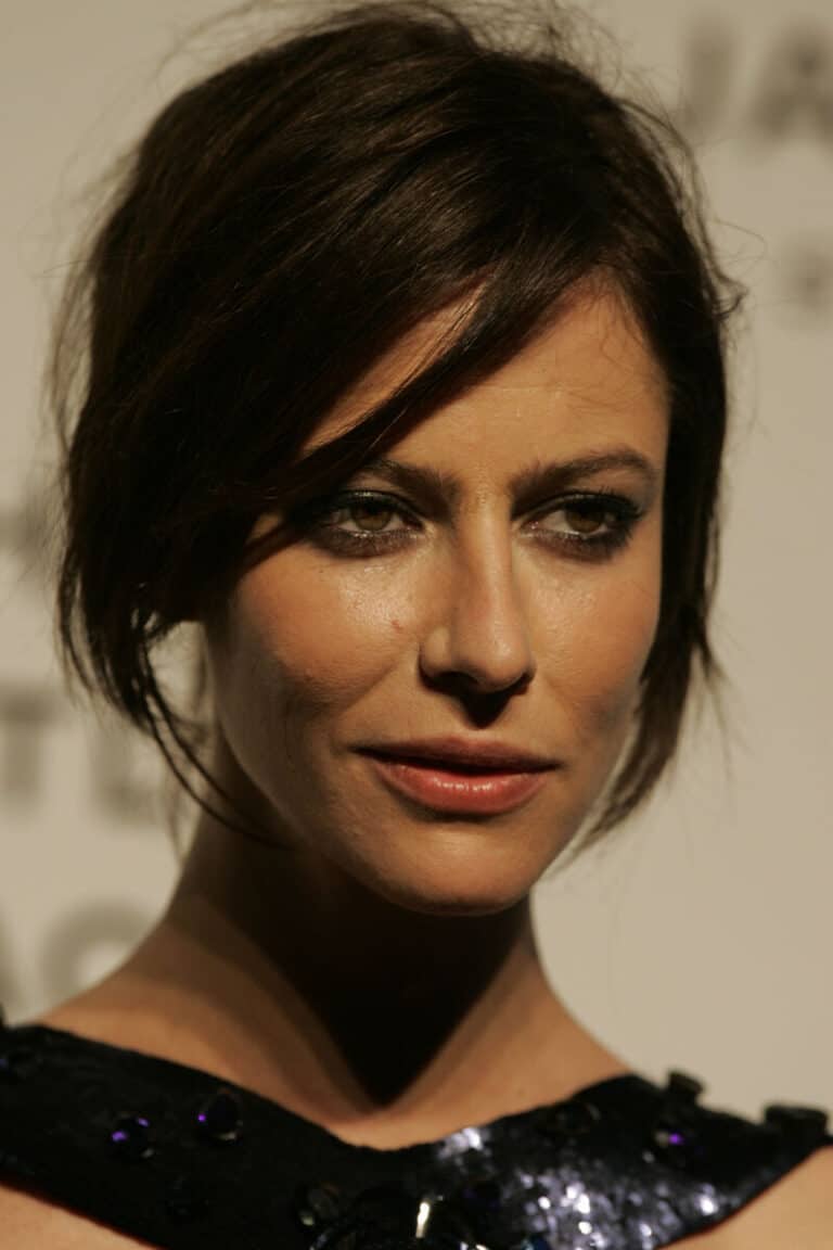 Anna Mouglalis - Famous Actor