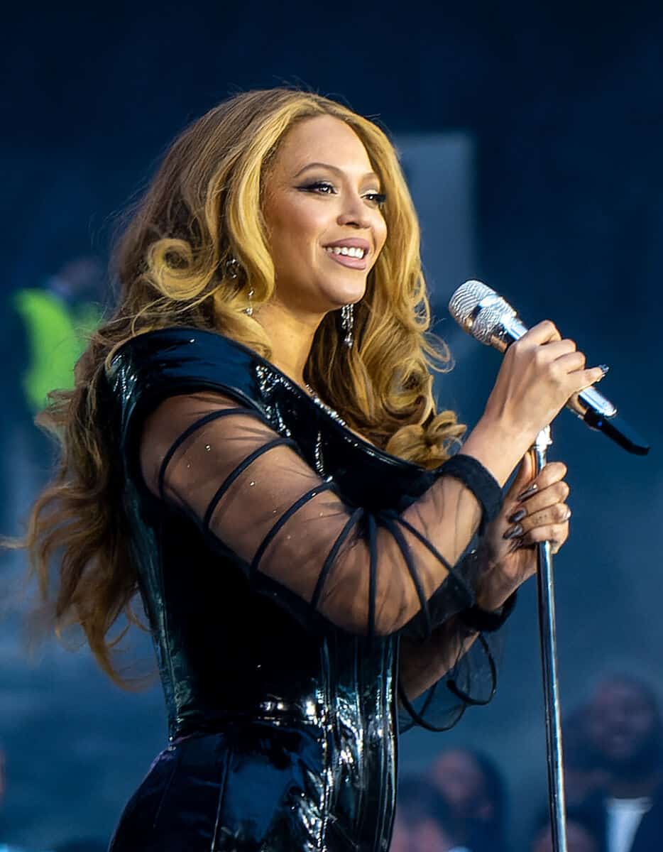 Beyonce Knowles Net Worth Details, Personal Info