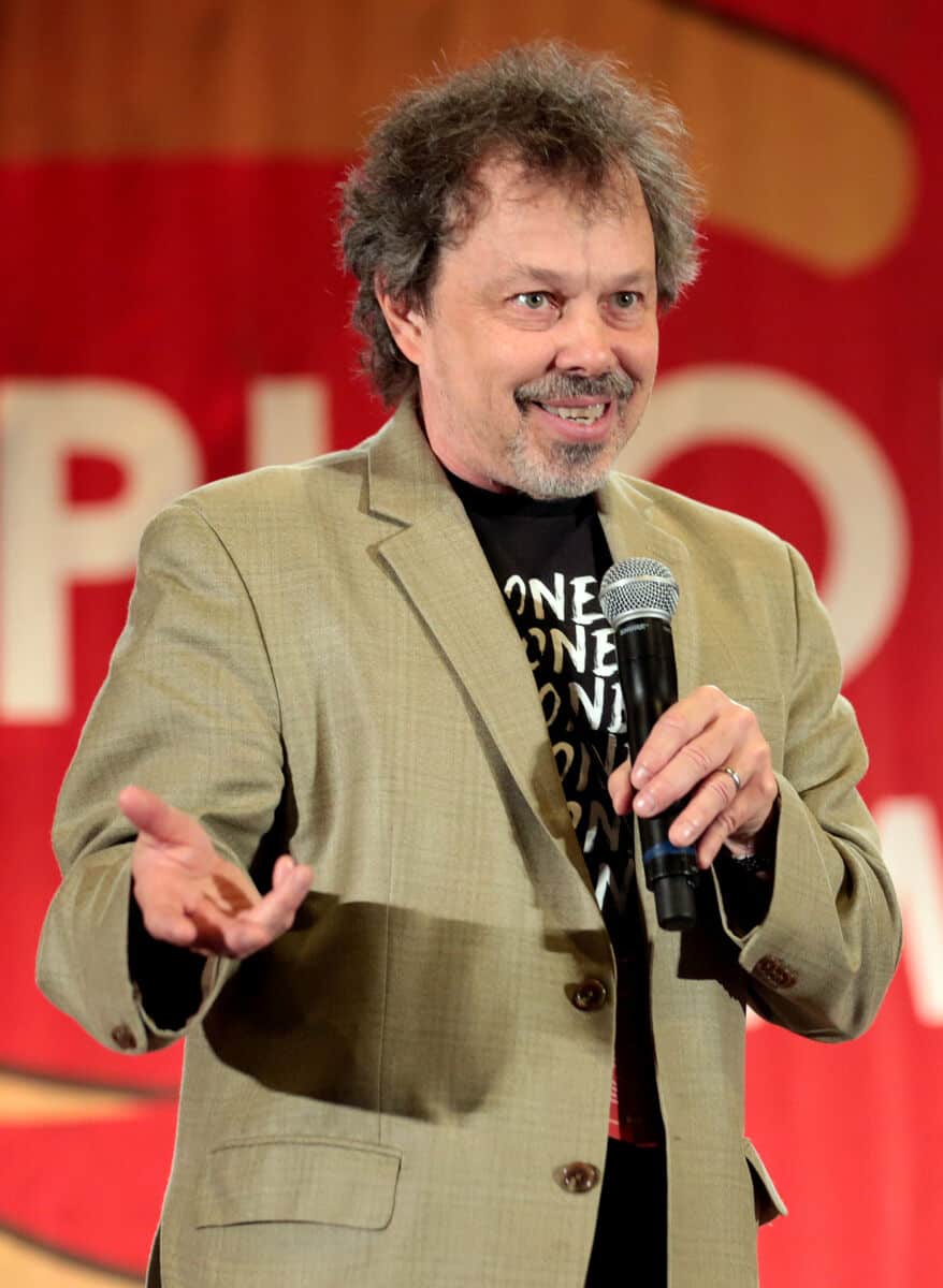 Curtis Armstrong - Famous Voice Actor