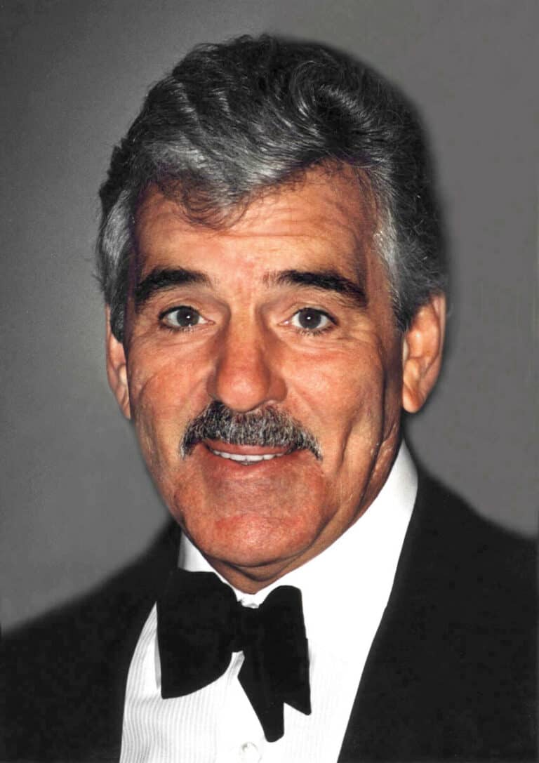 Dennis Farina - Famous Actor