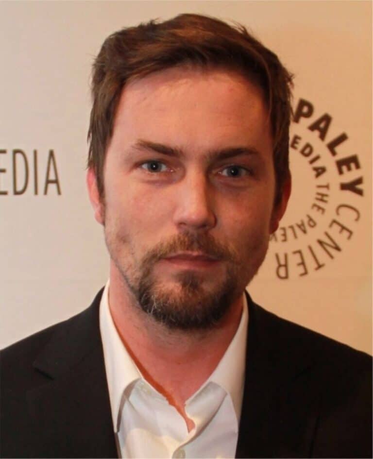 Desmond Harrington - Famous Actor