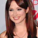 Ellie Kemper - Famous Comedian