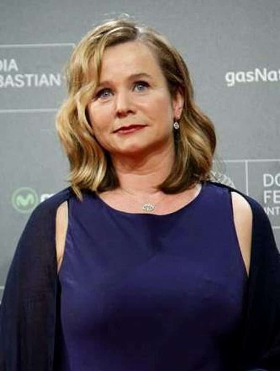 Emily Watson - Famous Actor