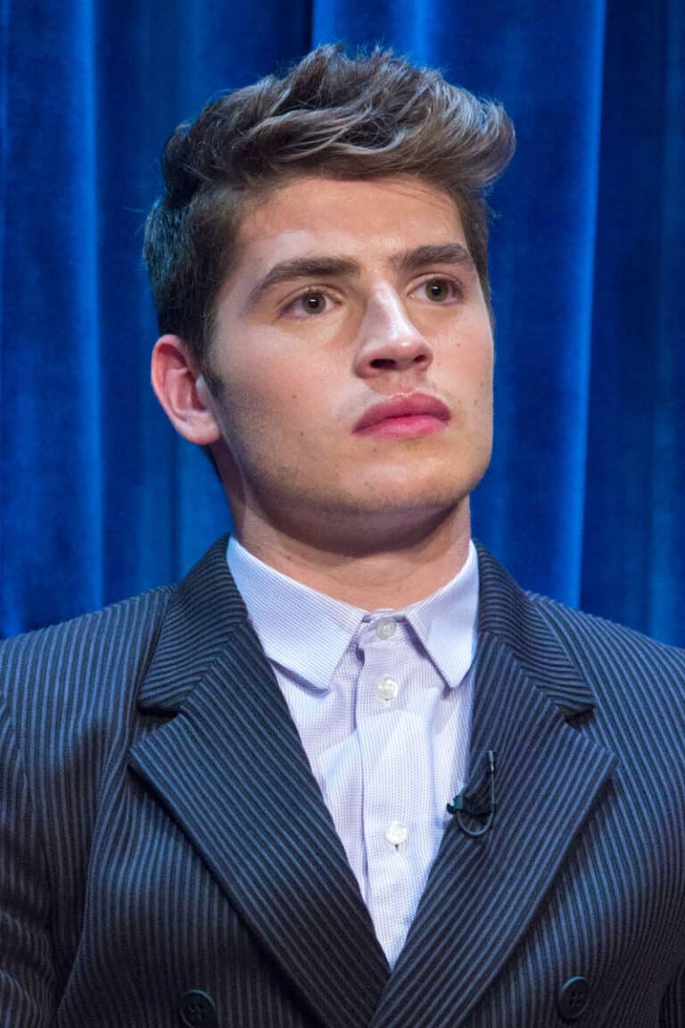 Gregg Sulkin - Famous Actor