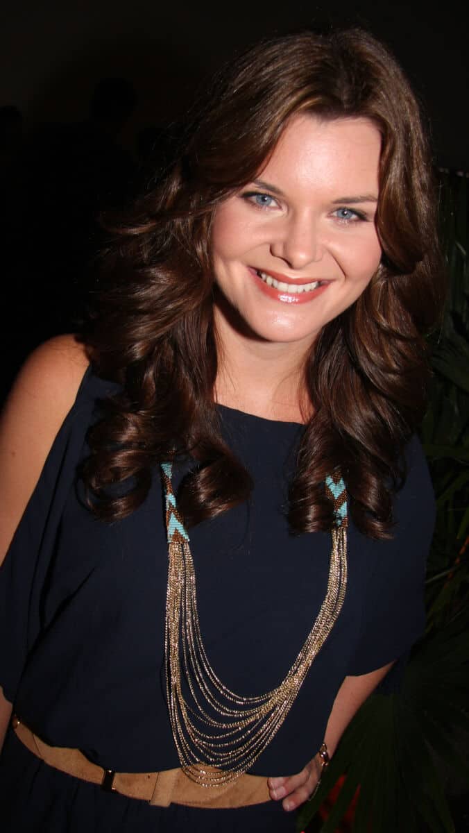 Heather Tom - Famous Actor