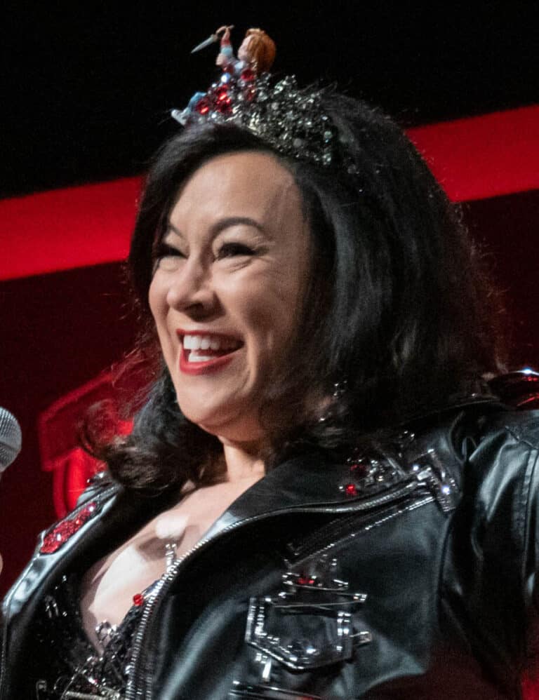 Jennifer Tilly - Famous Professional Poker Player