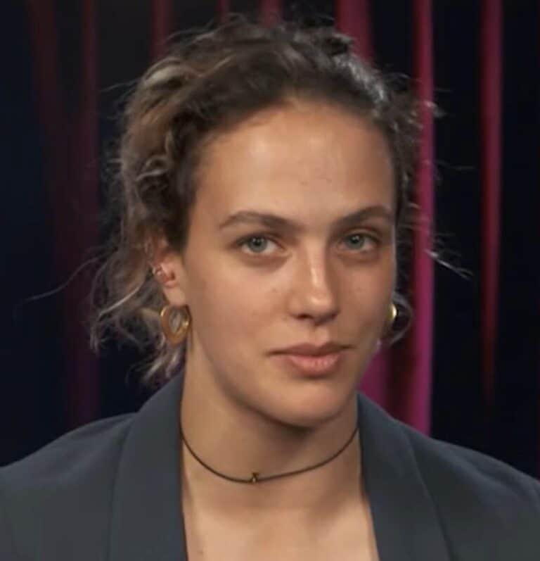 Jessica Brown Findlay - Famous Actor