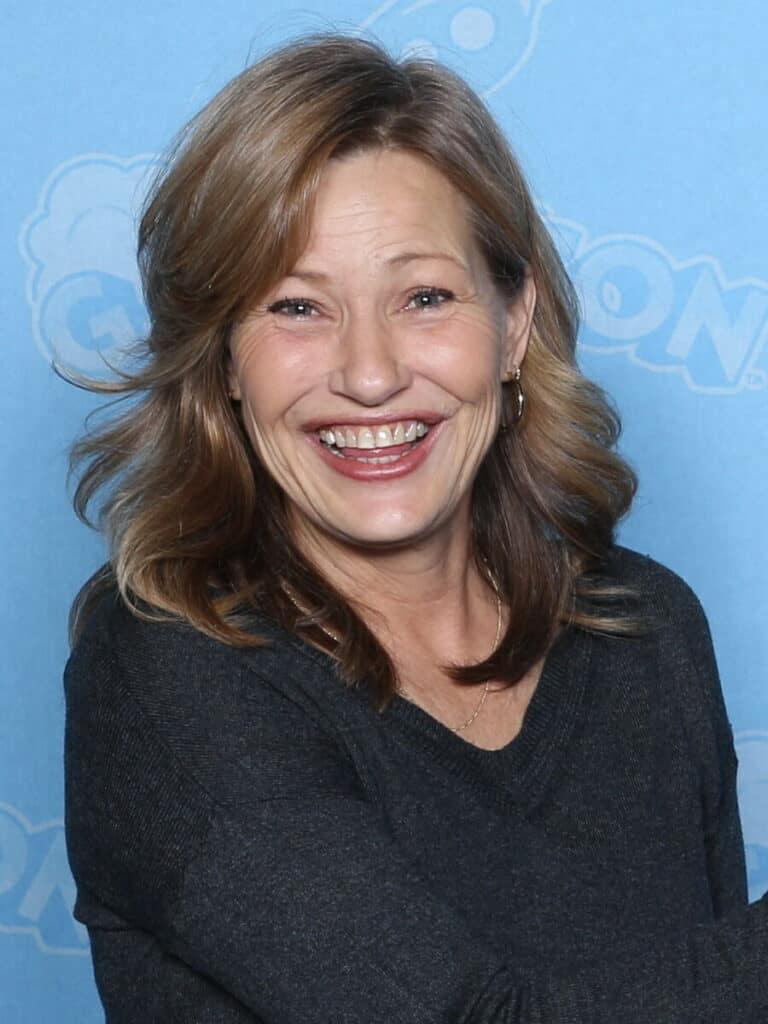 Joey Lauren Adams - Famous Musician