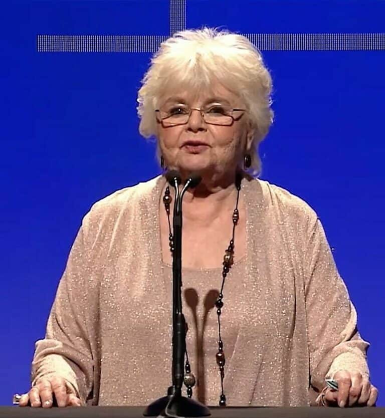 June Squibb - Famous Actor