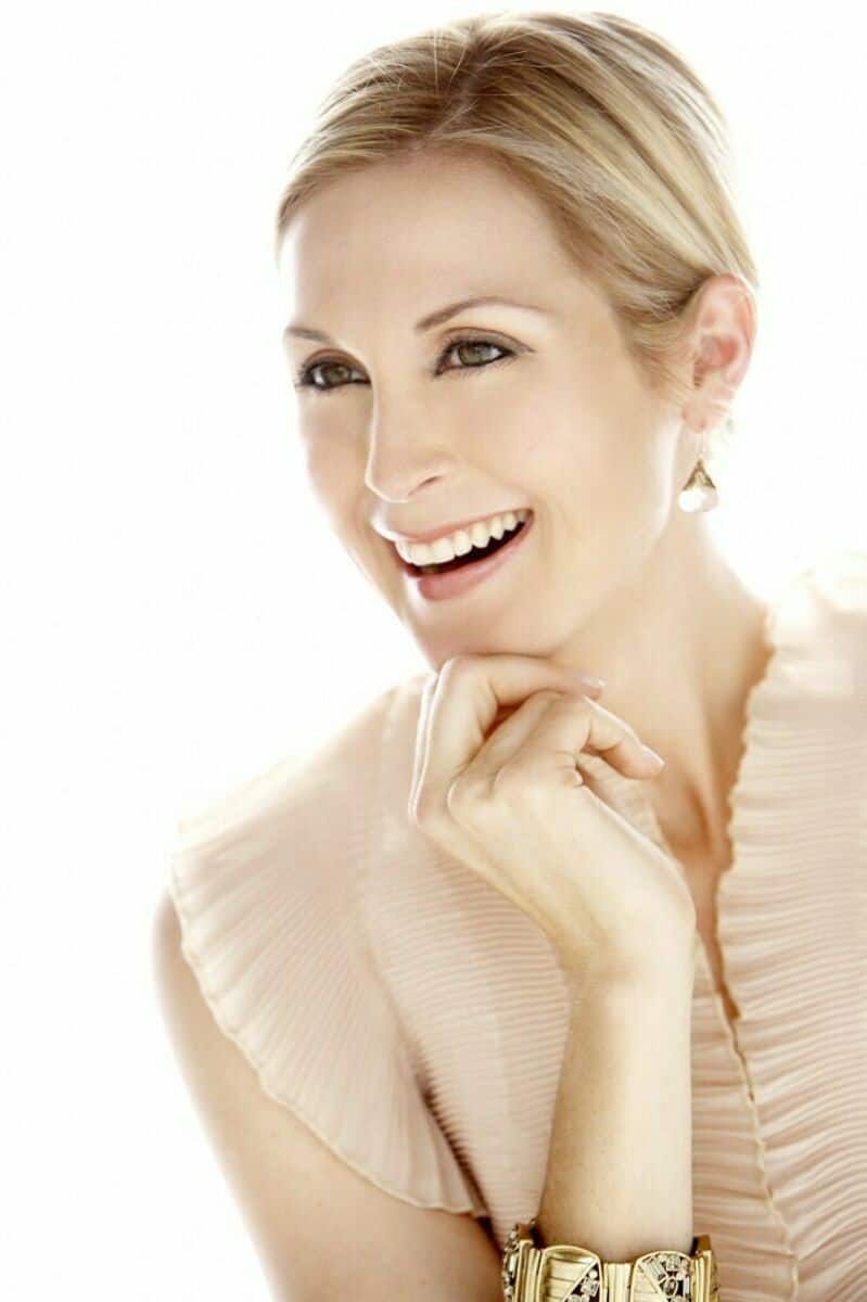 Kelly Rutherford - Famous Actor