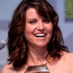 Lucy Lawless - Famous Actor