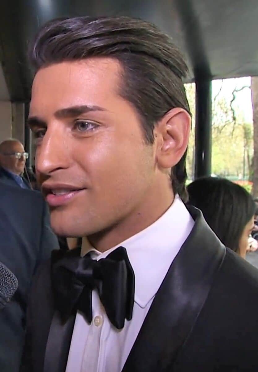 Ollie Locke - Famous Actor