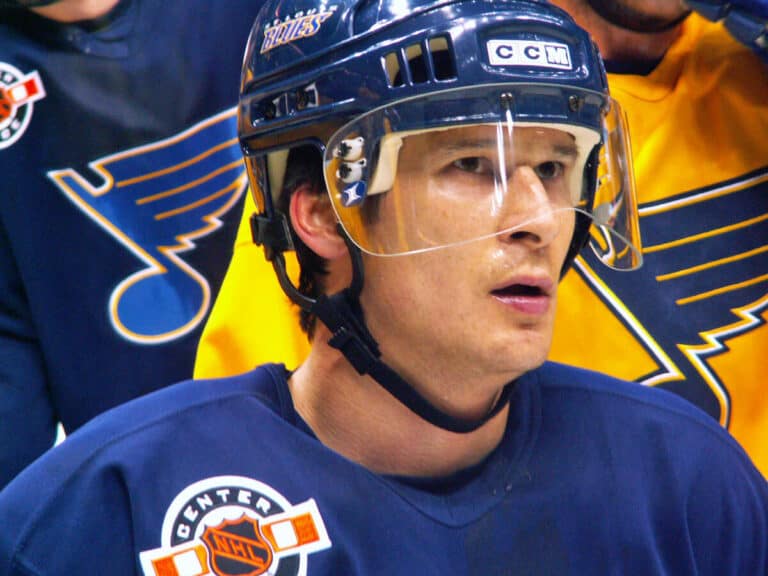 Paul Kariya - Famous Ice Hockey Player