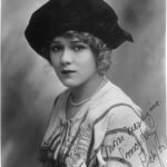 Mary Pickford - Famous Actor