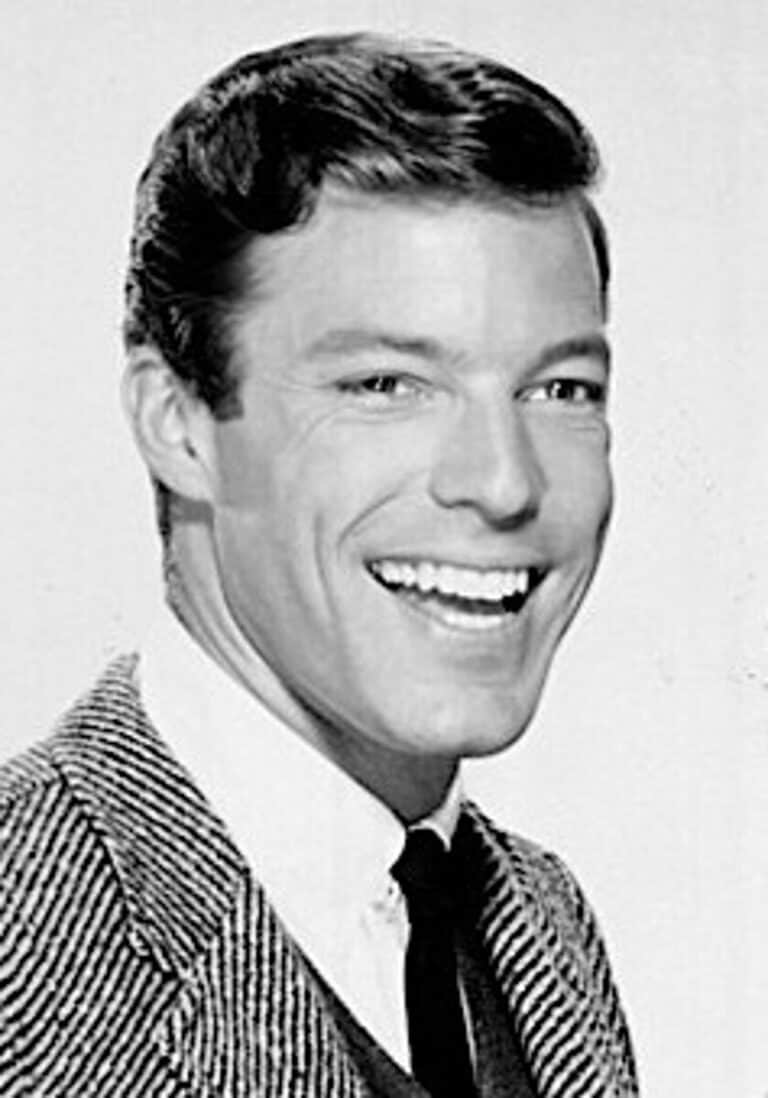 Richard Chamberlain - Famous Singer