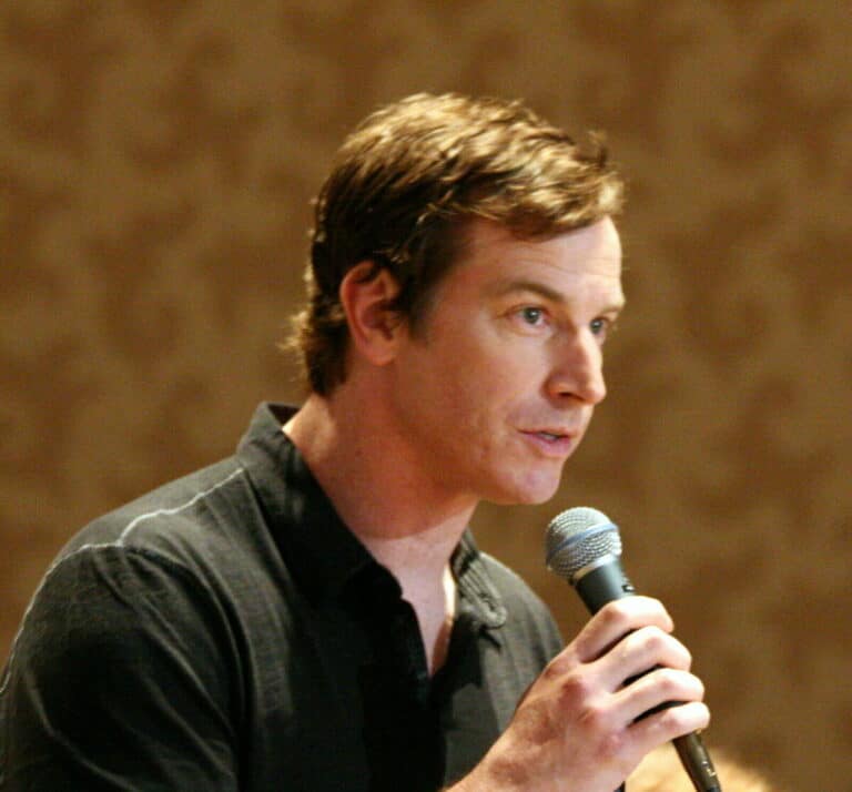 Rob Huebel - Famous Screenwriter