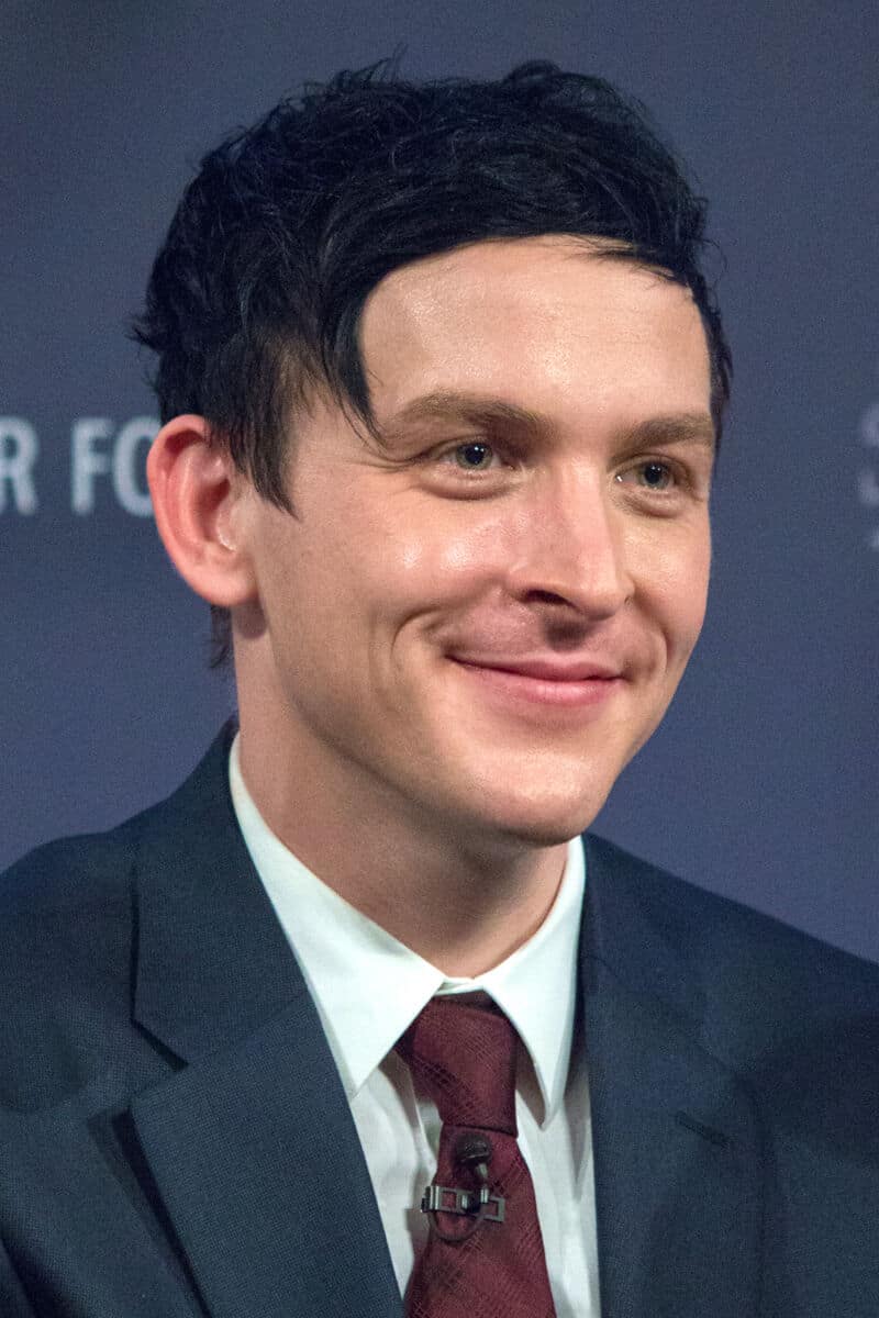 Robin Lord Taylor - Famous Actor