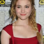 Skyler Samuels - Famous Actor