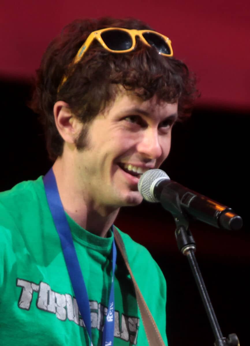 Toby Turner - Famous Comedian