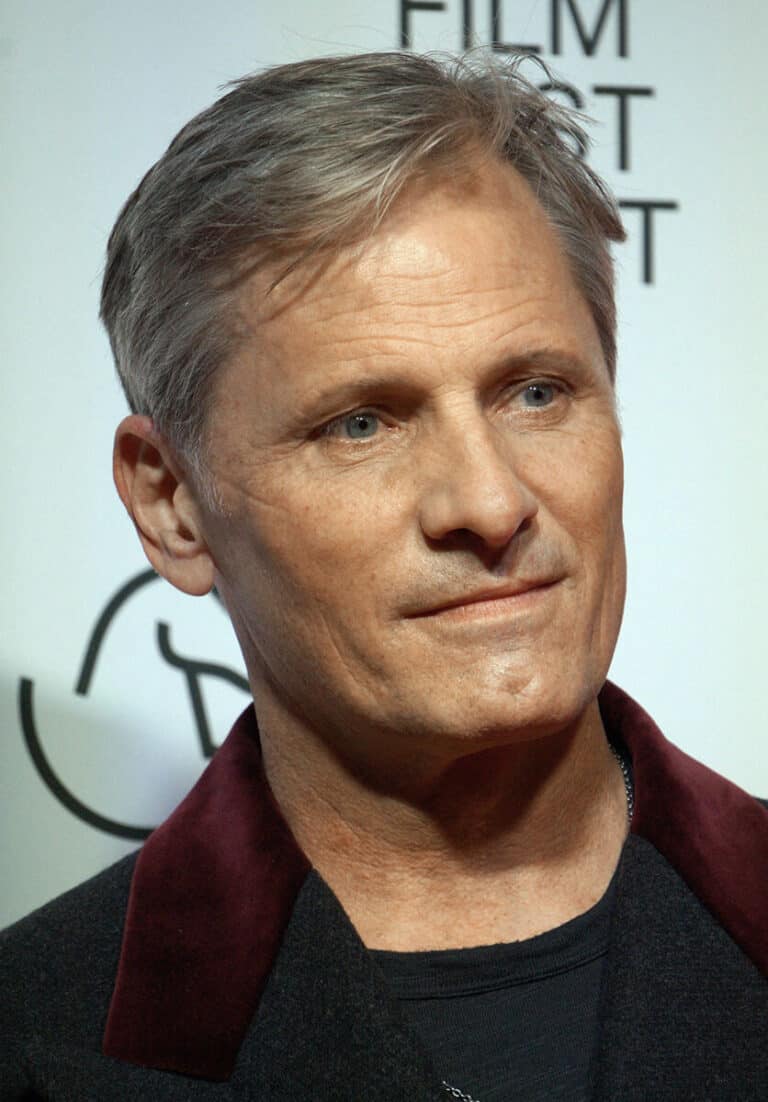 Viggo Mortensen - Famous Author