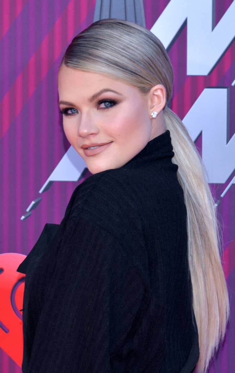 Witney Carson - Famous Actor