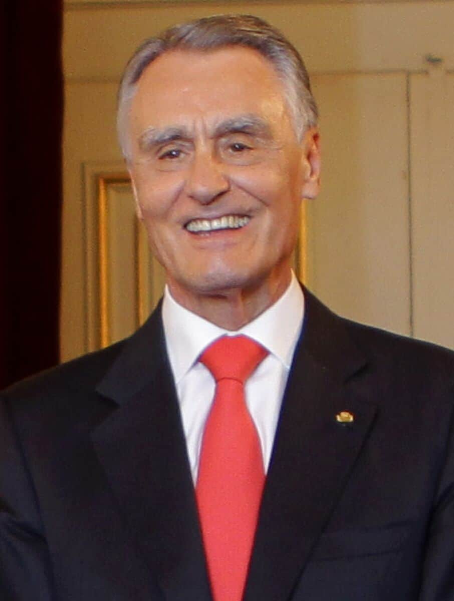 Aníbal Cavaco Silva - Famous Teacher