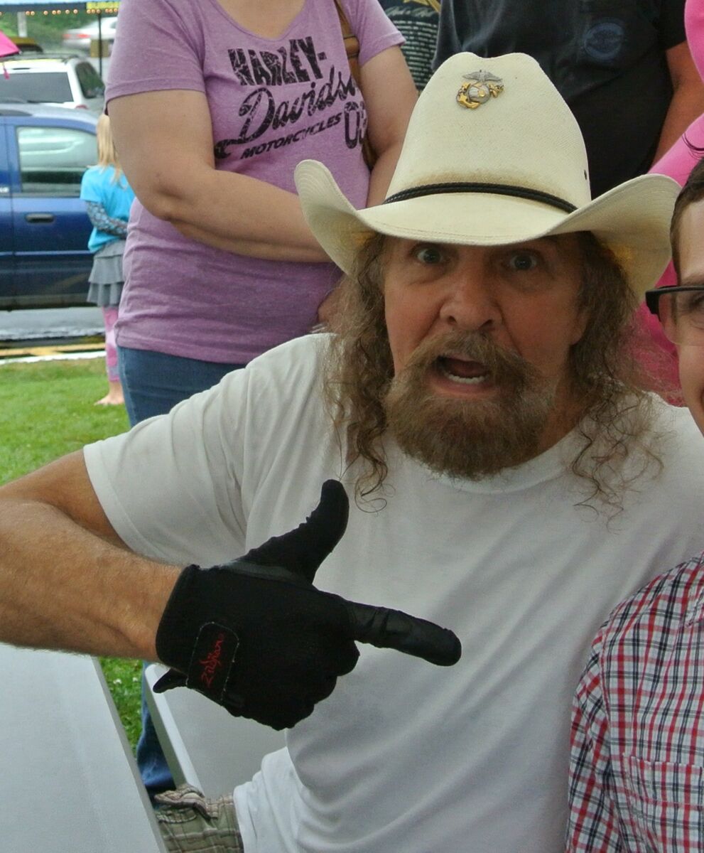 Artimus Pyle - Famous Songwriter