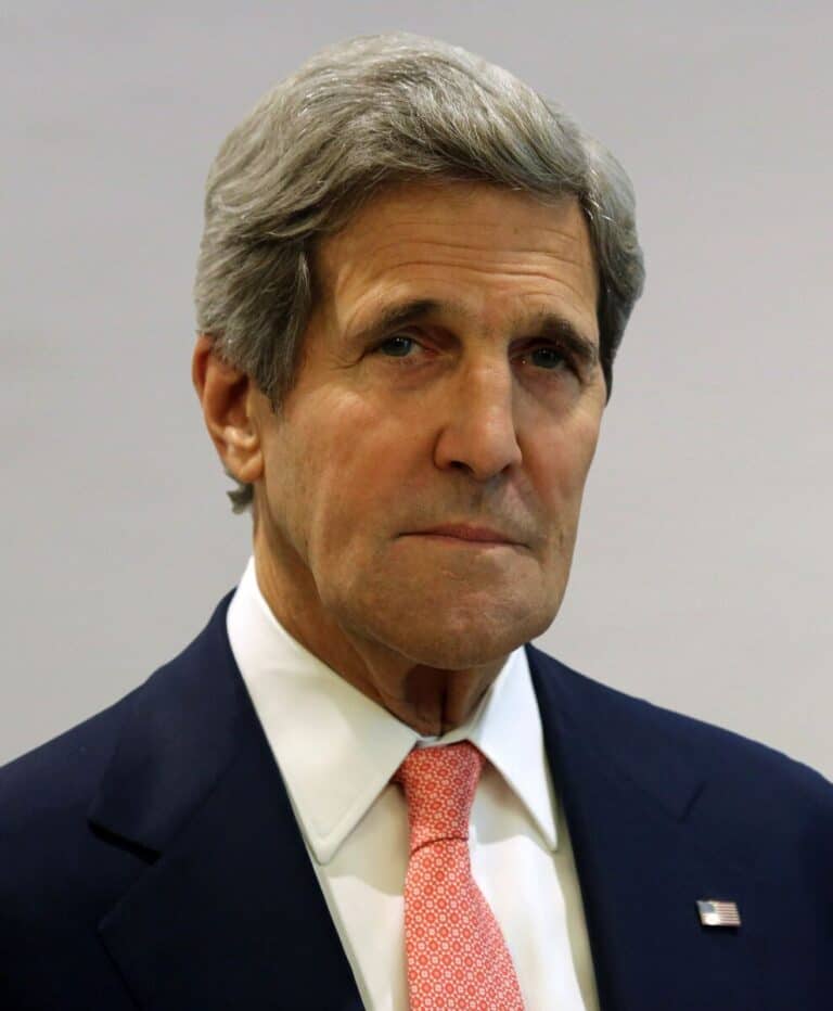 John Kerry - Famous Military Officer
