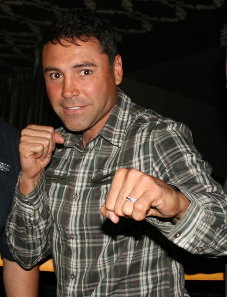 Oscar De La Hoya - Famous Professional Boxer