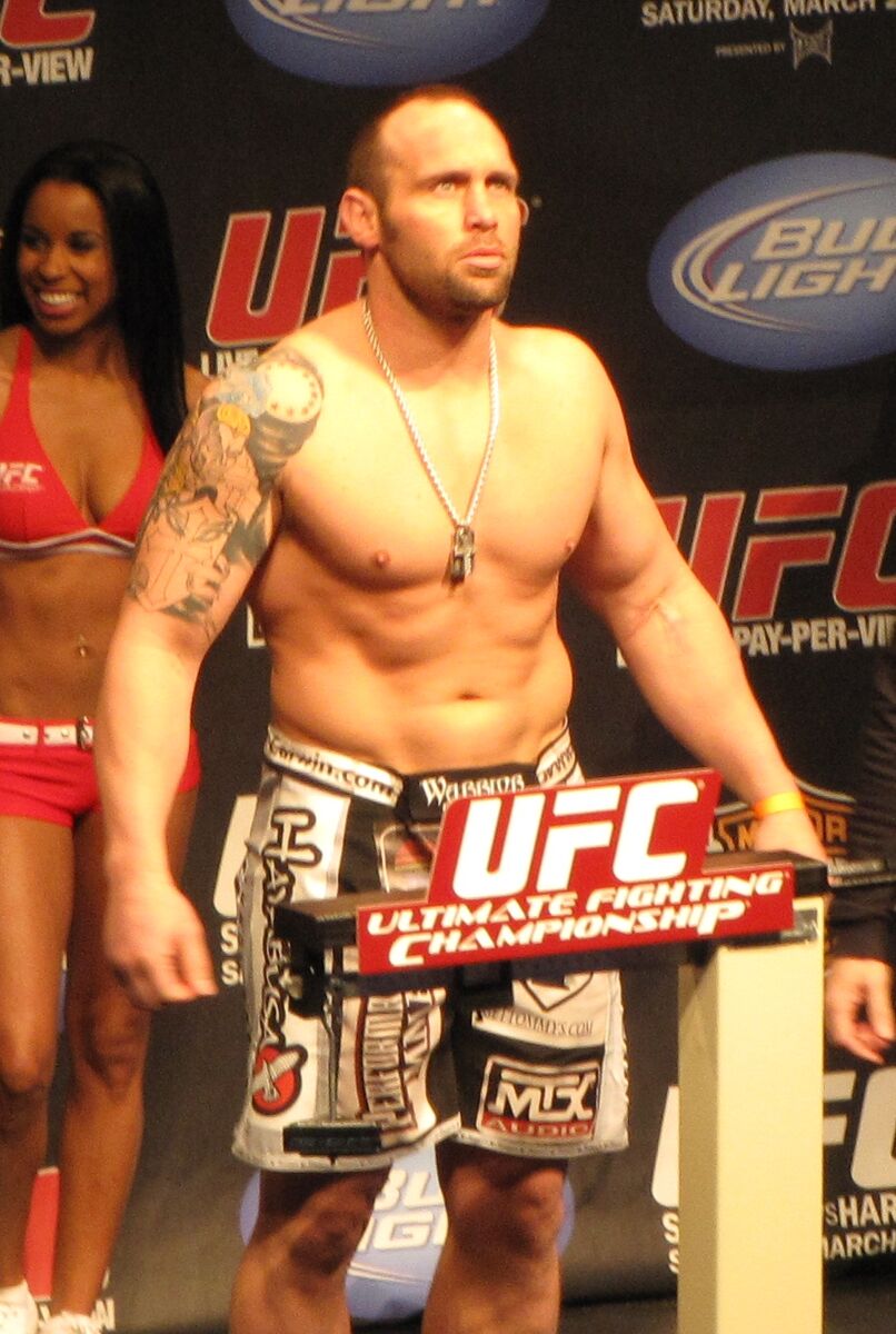 Shane Carwin - Famous MMA Fighter