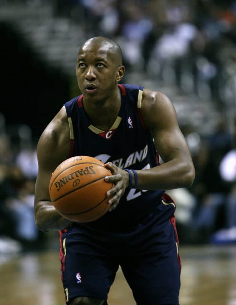 Eric Snow - Famous Basketball Player