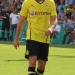 Robert Lewandowski - Famous Soccer Player
