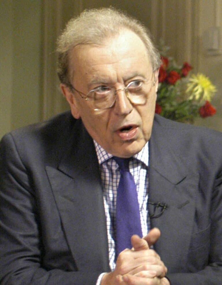 David Frost - Famous Screenwriter