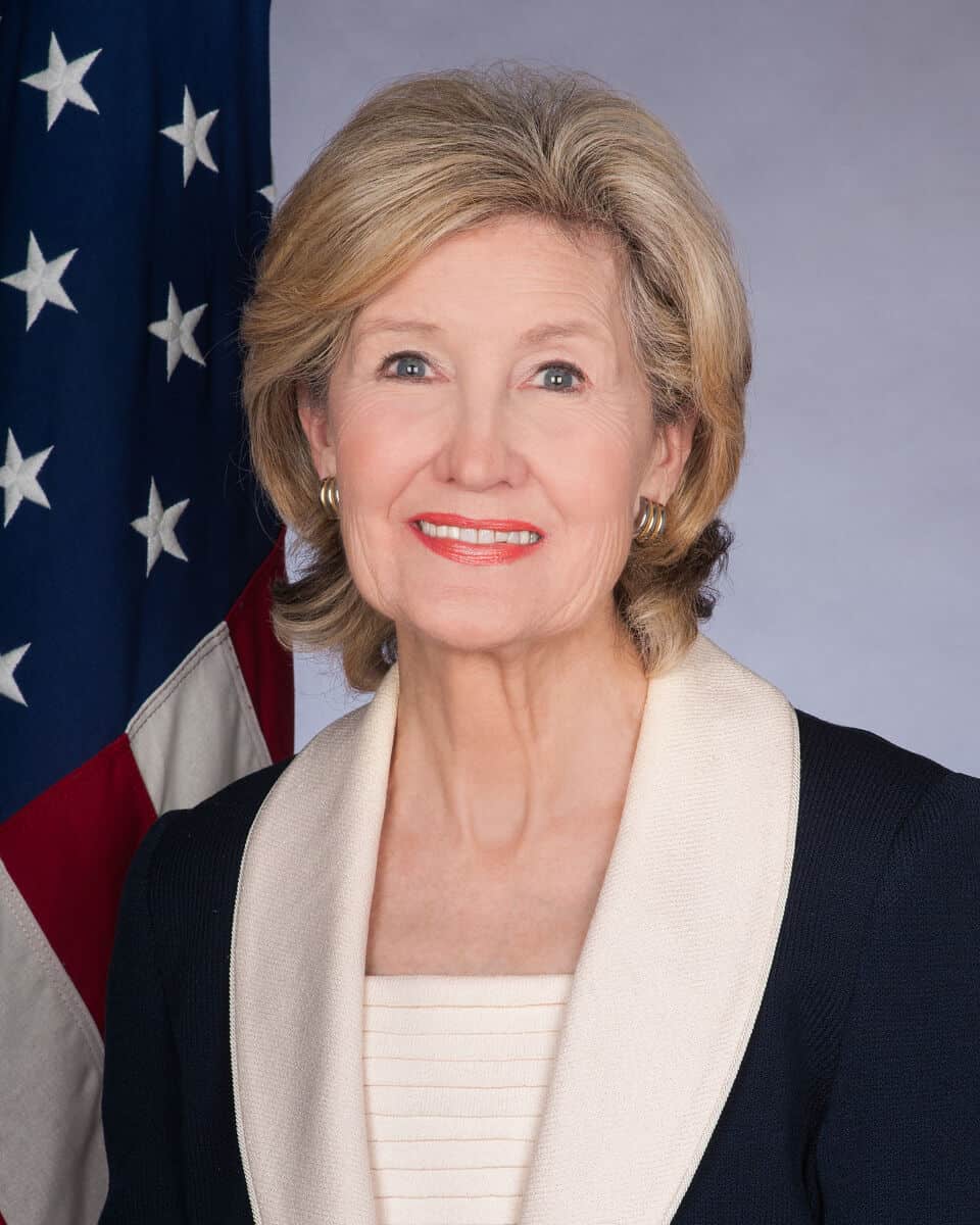 Kay Bailey Hutchison net worth in Politicians category