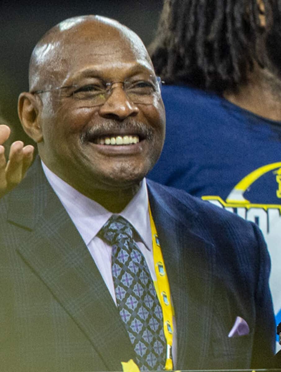 Archie Griffin net worth in NFL category