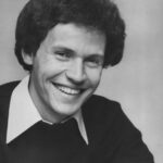 Billy Crystal - Famous Television Director